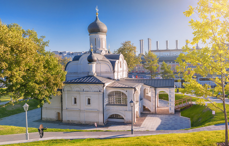 Достопримечательности парка «Зарядье». Церковь Зачатия Праведной Анны, что в Углу Достопримечательности парка «Зарядье». Церковь Зачатия Праведной Анны, что в Углу